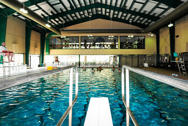 Le Club Indoor Pool