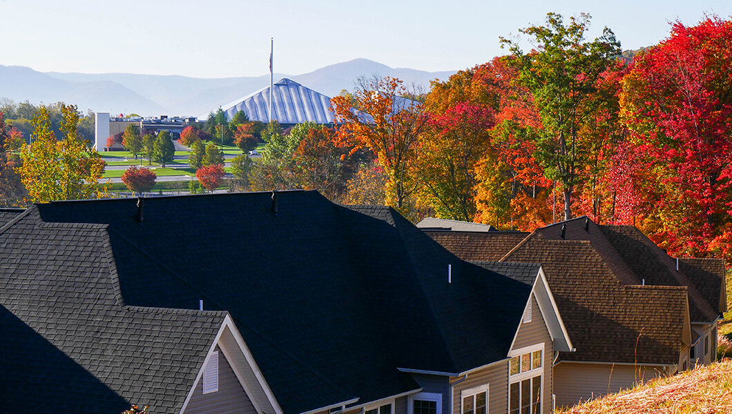 Scenic view of Regal Vistas condo at Massanutten Resort during the fall season